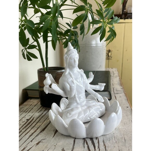 Beautiful Goddess Statue White Lotus Ceramic Jewelry Holder 6.5” x 5.5” - Picture 2 of 9